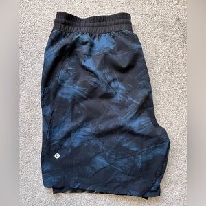 Mens Lululemon Swin Trunks Size Large